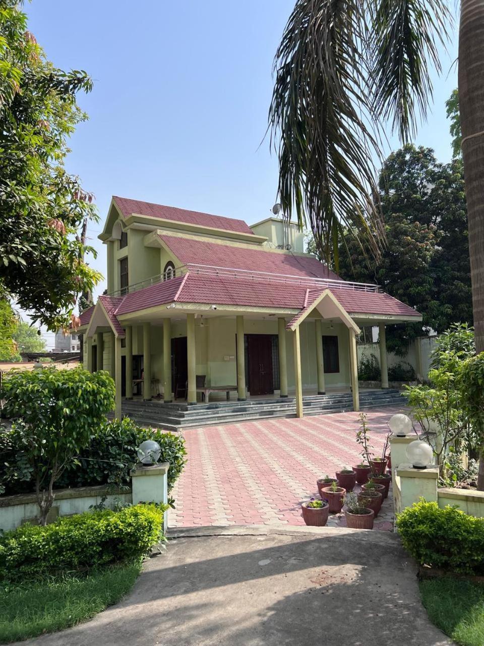 Kusum Villa Varanasi